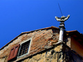 Nebo, sateliti&hellip;