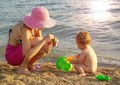 mother_and_chi&hellip;