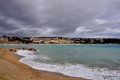 Les sanglots l&hellip;