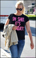SHE KNOWS IT A&hellip;