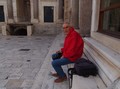 sjedi Medo pod&hellip;