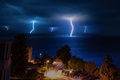 Thunder, th-th&hellip;